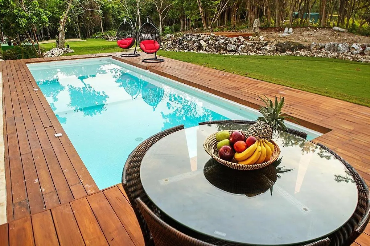 Akumal Villa