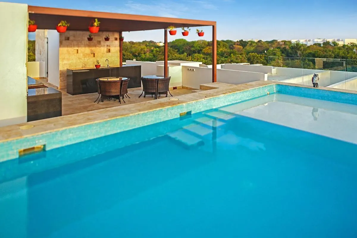 Akumal Villa