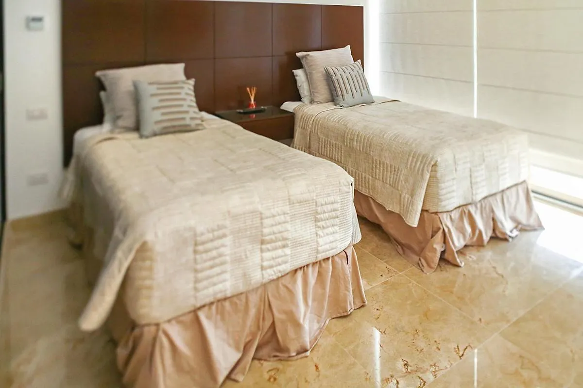 Akumal Villa