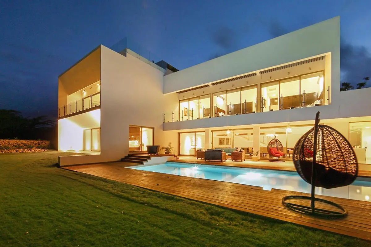 Akumal Villa